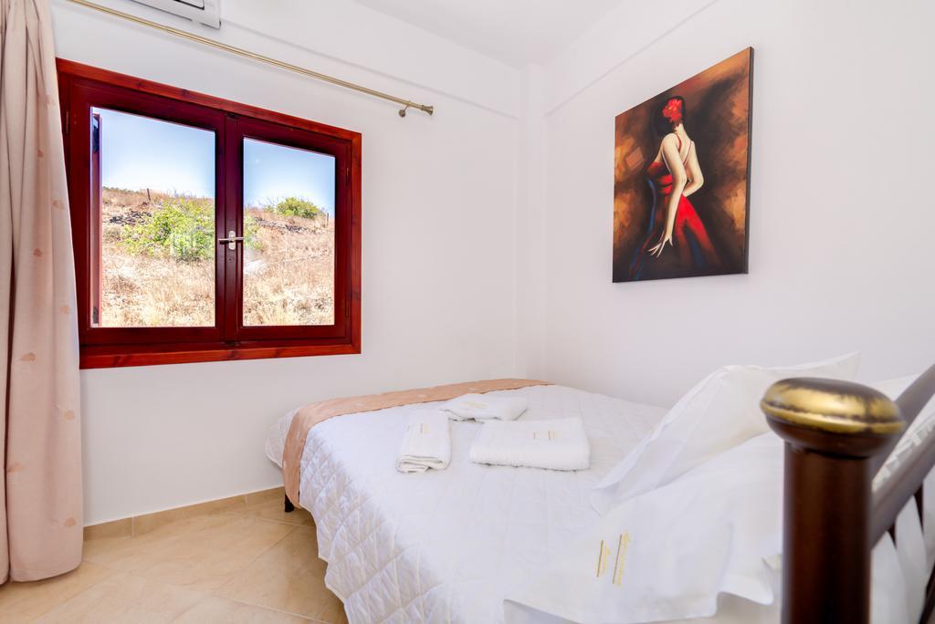 Aspalathos Suites Akrotírion エクステリア 写真