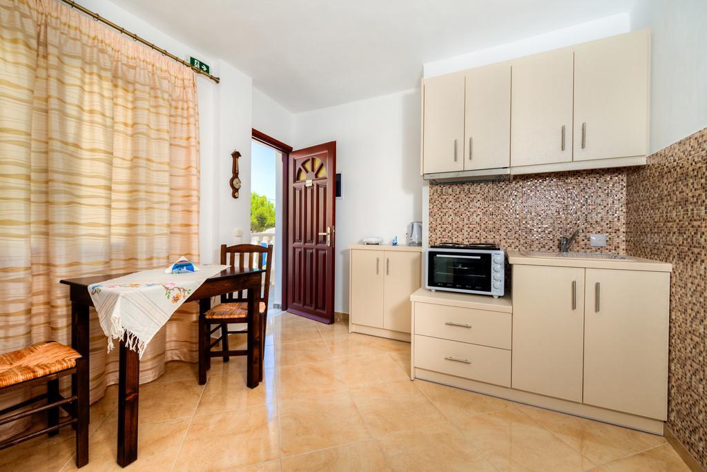 Aspalathos Suites Akrotírion エクステリア 写真